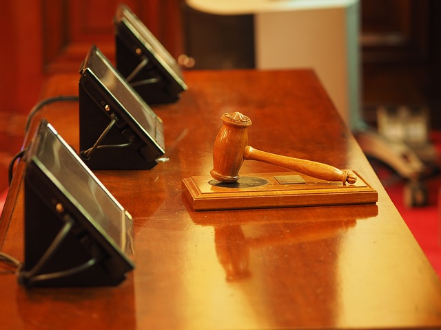 lawyer-attorney-law-judge-640x480-48567547.jpeg